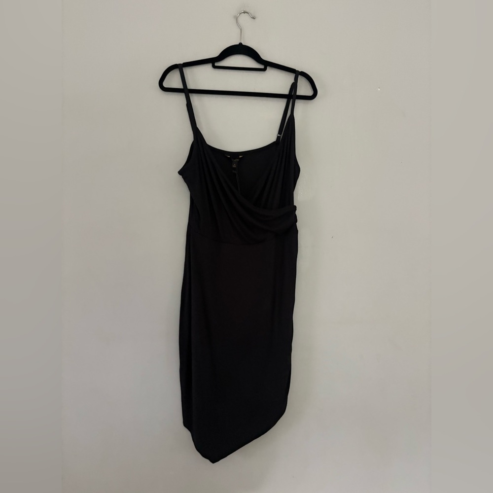 Elegant Black Draped Midi Dress